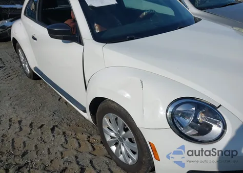 2013 Volkswagen Beetle 2.5L Entry z USA, uszkodzony, nr VIN 3VWFP7AT5DM667153